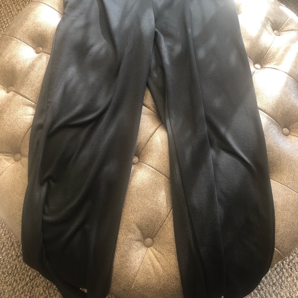 Boohoo - Picture 2 of 3